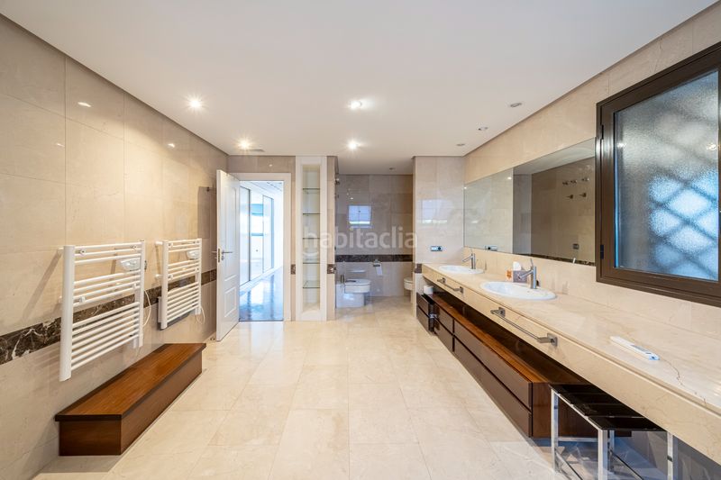 Foto cecbd1dd-8d9d-40b4-b3be-2e196fa6593d. Alquiler ático  exclusivo de planta completa con 357 m² de terrazas y vistas panorámicas en Pinar de las Rozas en Rozas de Madrid (Las)