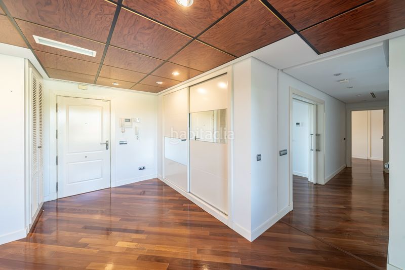 Foto 2bfb18e1-b4e6-4aaf-9fe0-7453ebbae298. Rent penthouse with heating parking pool in Pinar de las Rozas Rozas de Madrid (Las)