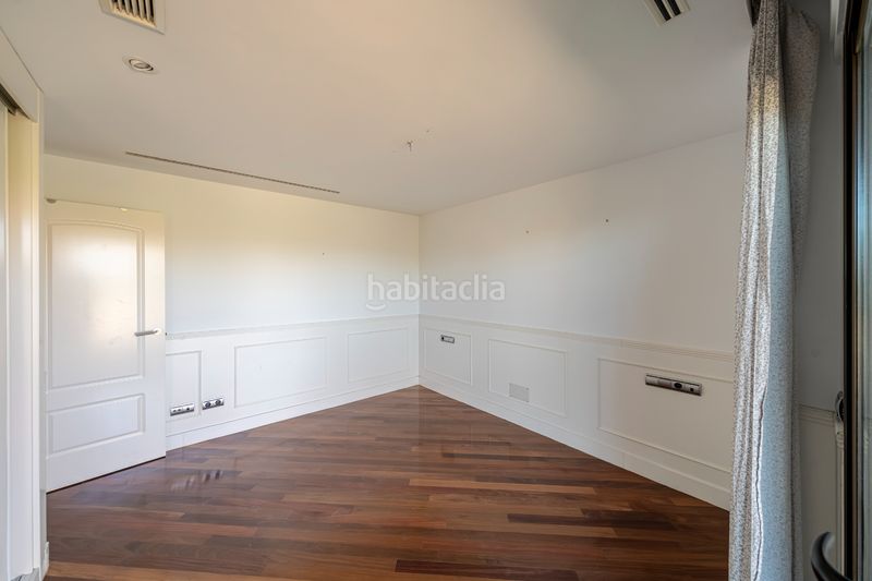 Foto 50970cdb-3103-4c3a-b4ad-3ed5cc7facd6. Rent penthouse with heating parking pool in Pinar de las Rozas Rozas de Madrid (Las)