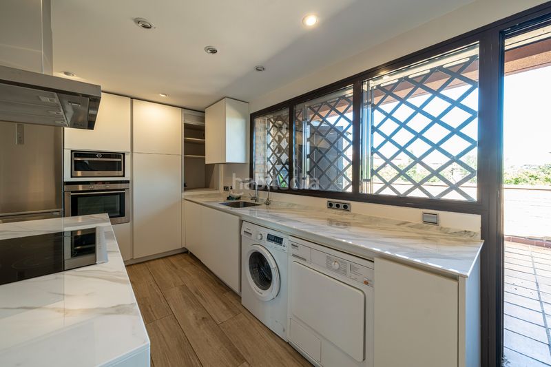 Foto 672c4cd1-d8a2-458f-86e5-3046853bfc5d. Rent penthouse with heating parking pool in Pinar de las Rozas Rozas de Madrid (Las)