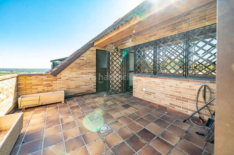 Foto 68c49103-8e88-49e2-a192-0283cfe5579c. Rent penthouse with heating parking pool in Pinar de las Rozas Rozas de Madrid (Las)