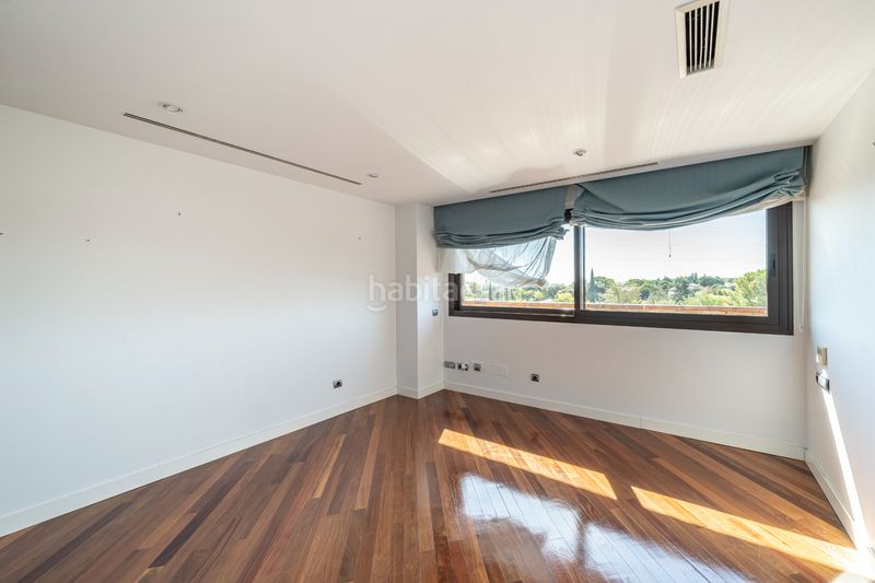 Foto 8d2549f9-1dba-4eed-b609-3fca56019cc4. Rent penthouse with heating parking pool in Pinar de las Rozas Rozas de Madrid (Las)