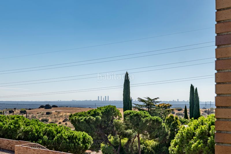 Foto edd1dcd5-2541-4739-a8c1-514edb32b6d3. Rent penthouse with heating parking pool in Pinar de las Rozas Rozas de Madrid (Las)