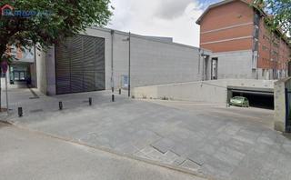 Lloguer Aparcament cotxe a Descubridores-Escritores