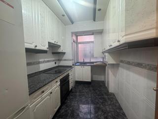 Lloguer Pis  Calle padilla. Urbamar alquila vivienda en parla