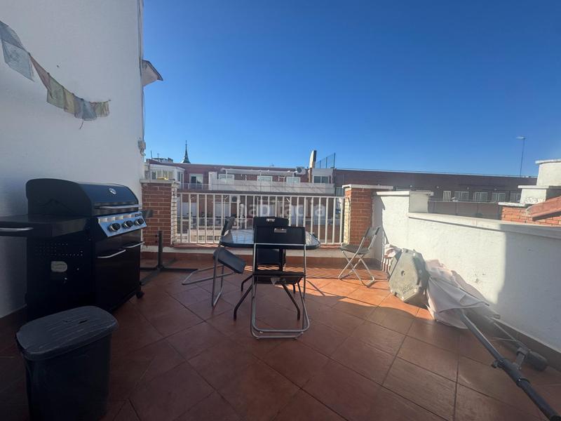 Foto 59f7032d-870e-4e80-851c-0dc83c411045. Alquiler ático  con terraza privada en arapiles en Madrid