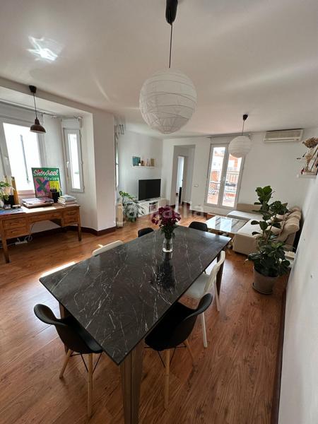 Foto 9a9e4116-7147-4170-9f7f-c8a9d942207a. Alquiler ático  con terraza privada en arapiles en Madrid