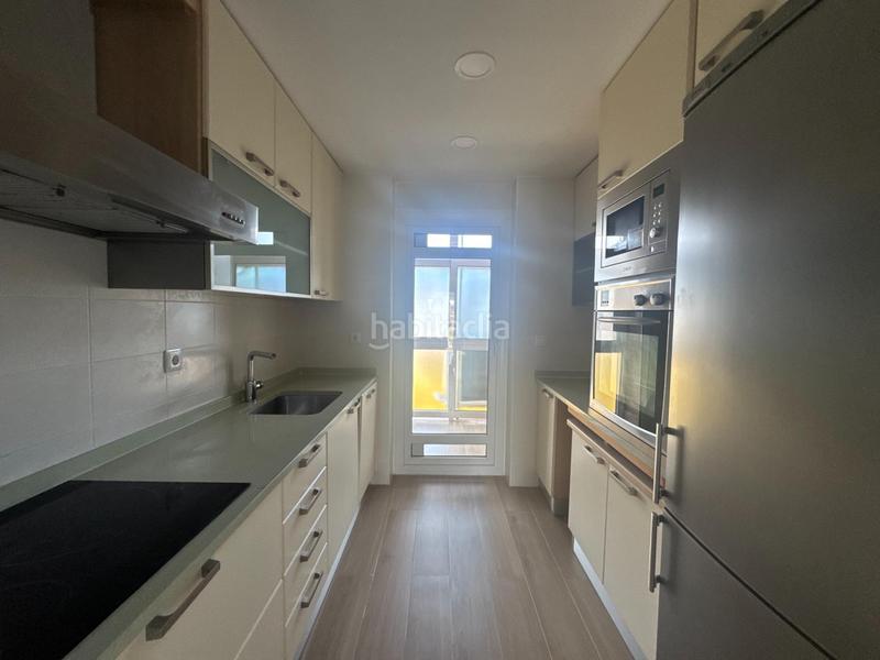 Foto f260eb0b-93fd-472a-9b7e-f8216960337d. Miete etagenwohnung mit heizung parking pool in Las Tablas Madrid