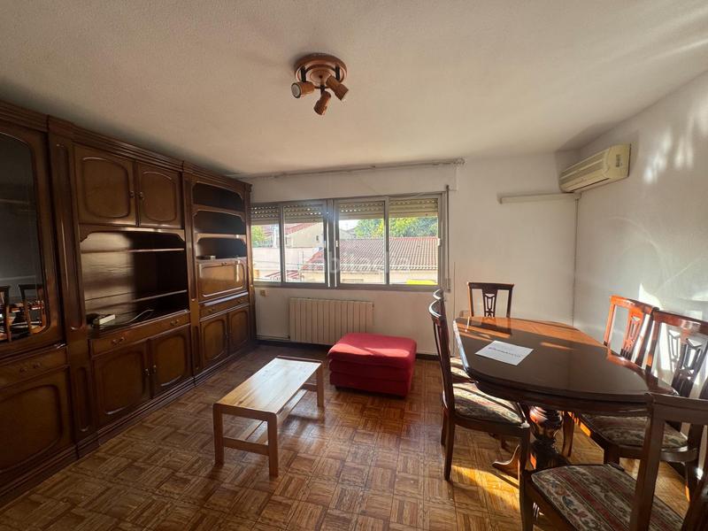 Foto 217e7134-b44b-4275-9577-743b5bc747b1. Affitto appartamento con riscaldamento in Apóstol Santiago Madrid