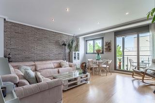 Appartement  Calle higuera. Se vende magnífico piso en una de las mejores zonas de las rozas