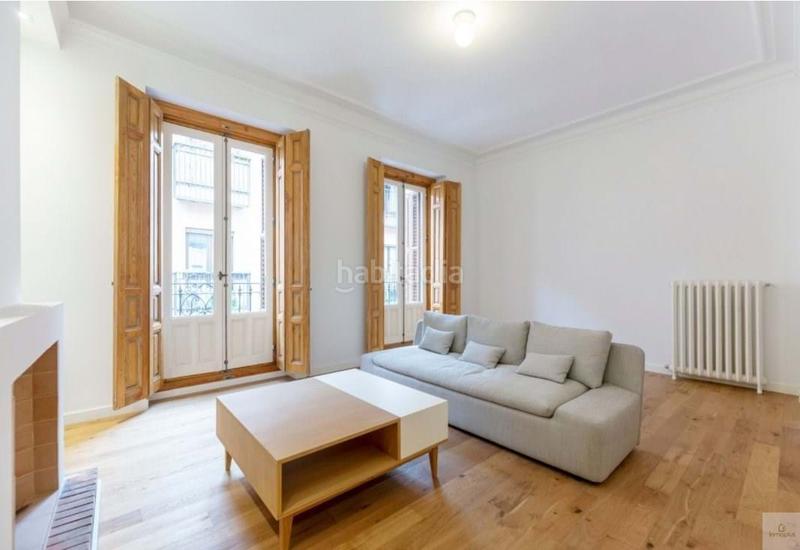 Foto 374e27d7-cde8-42fa-beb3-63e72237292d. Alquiler piso magnifico piso reformado con gusto en el corazón de chueca, sin amueblar. piso con una distribución cómoda, buenas calidades, con en Madrid