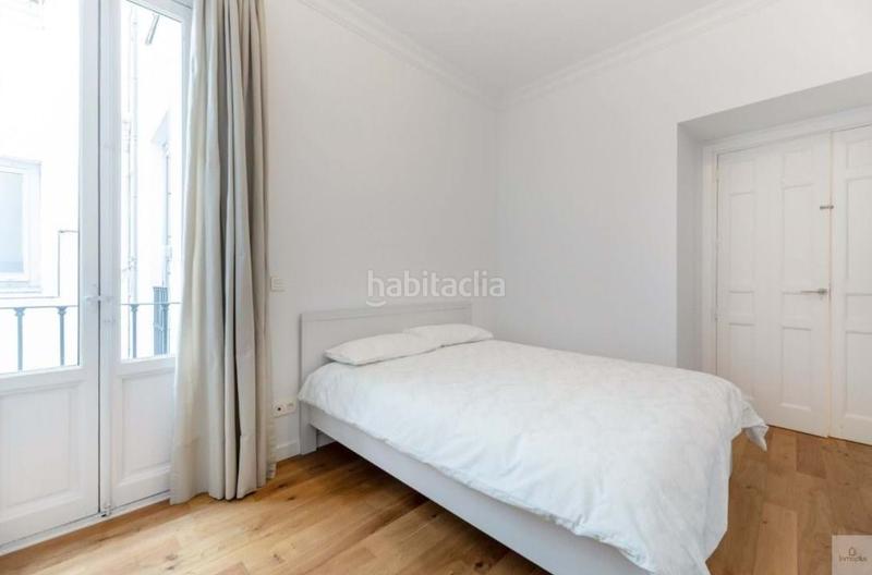 Foto c1226ef1-0f05-4f99-9dbe-74235cb657c3. Alquiler piso magnifico piso reformado con gusto en el corazón de chueca, sin amueblar. piso con una distribución cómoda, buenas calidades, con en Madrid