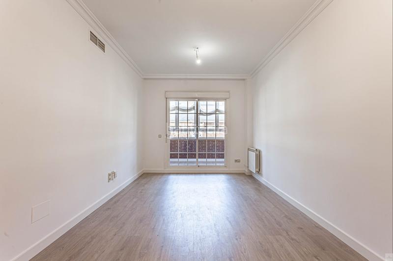 Foto e1bf825a-32b2-4d6f-bf63-d7b772b7d94a. Rent flat with heating parking pool in El Cantizal Rozas de Madrid (Las)