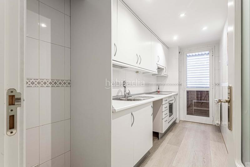 Foto fadf4858-4987-4c76-8724-c45b27955dc5. Rent flat with heating parking pool in El Cantizal Rozas de Madrid (Las)