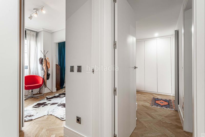 Foto 17c8dcca-7d9b-4c2c-8ad1-f90c2b86371e. Pis amb calefacció aparcament piscina a Golf-El Carralero Majadahonda