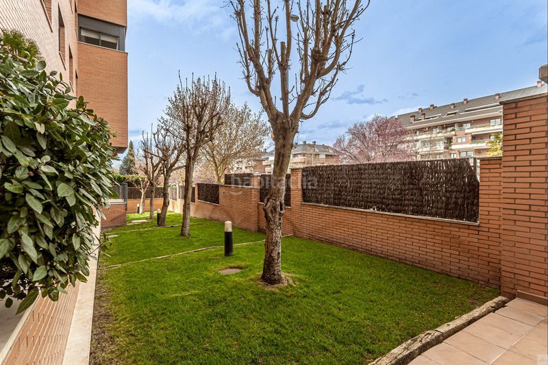 Foto 4952ac42-53d0-49be-b244-fd3c9d8b090f. Pis amb calefacció aparcament piscina a Golf-El Carralero Majadahonda