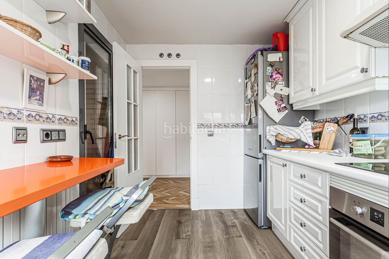 Foto ce14af58-ecc3-429c-a459-86b61dff78ee. Pis amb calefacció aparcament piscina a Golf-El Carralero Majadahonda