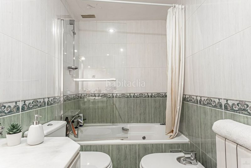 Foto e1554f45-fac6-4930-9b1e-4bfcad7eea69. Pis amb calefacció aparcament piscina a Golf-El Carralero Majadahonda