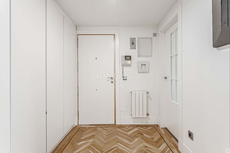 Foto eb7c5115-3f48-4e6b-8e42-8b8e0a9ff7ce. Pis amb calefacció aparcament piscina a Golf-El Carralero Majadahonda