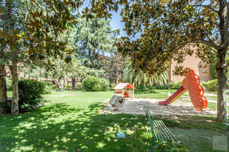 Foto 87471dd5-a8a3-4459-8c8f-6d29b6fcebf3. Flat with parking pool in Carretera del Plantío Majadahonda