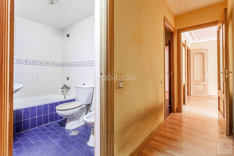 Foto bf6e09aa-faa2-46f3-87aa-ee8a9224ed2d. Flat with parking pool in Carretera del Plantío Majadahonda