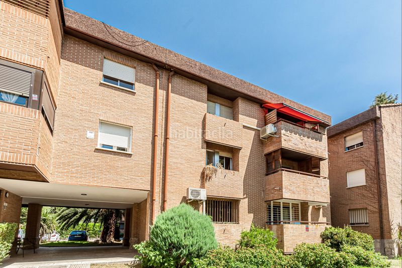 Foto e7e84188-f380-4dda-b659-84c12d9b4e04. Flat with parking pool in Carretera del Plantío Majadahonda