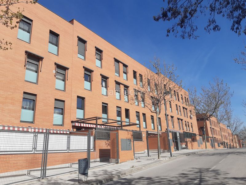 Foto 66c24416-f56b-4a48-86e1-38f38e6be055. Aparcament cotxe a Miramadrid Paracuellos de Jarama