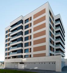 Business premise in Calle señorío de molina 13