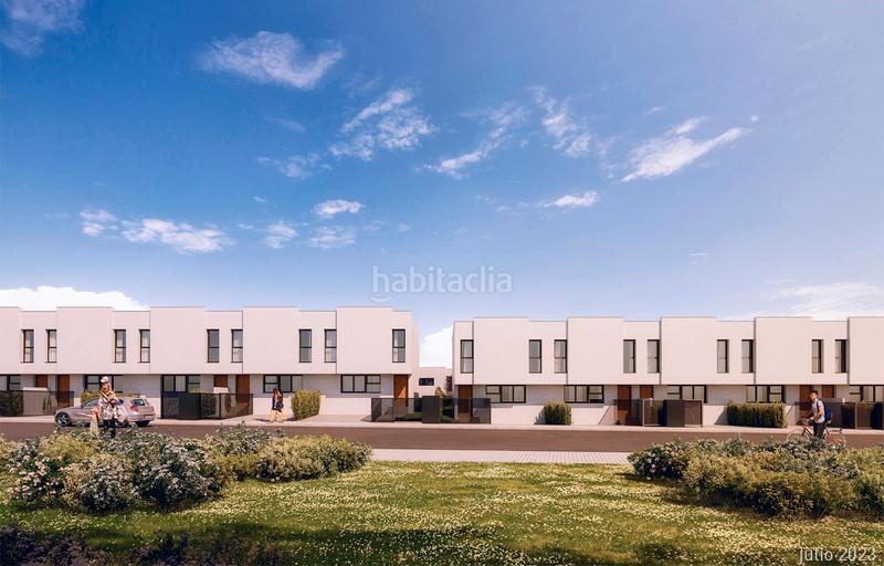 Foto 7df0a9d8-1aa9-454f-8b6d-6d457860fc61. Casa aparellada 121m<sup>2</sup> a gran vía 12 a Camarma de Esteruelas