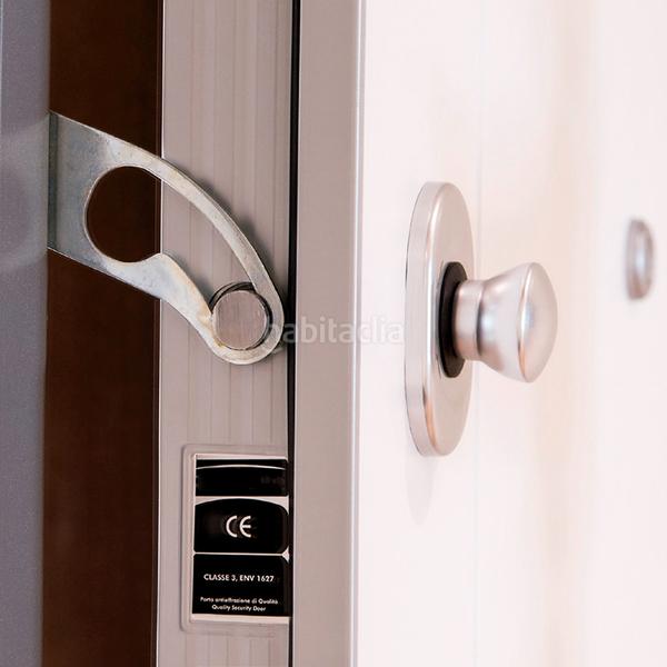 Foto f5c5ead0-8192-44a7-83cf-9e1b121954e9. Attico in avenida castilla la mancha 4 in Marchamalo