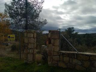 Terreno residencial en Robledo de Chavela. Parcela en la suiza española con preciosas vistas y muy llana