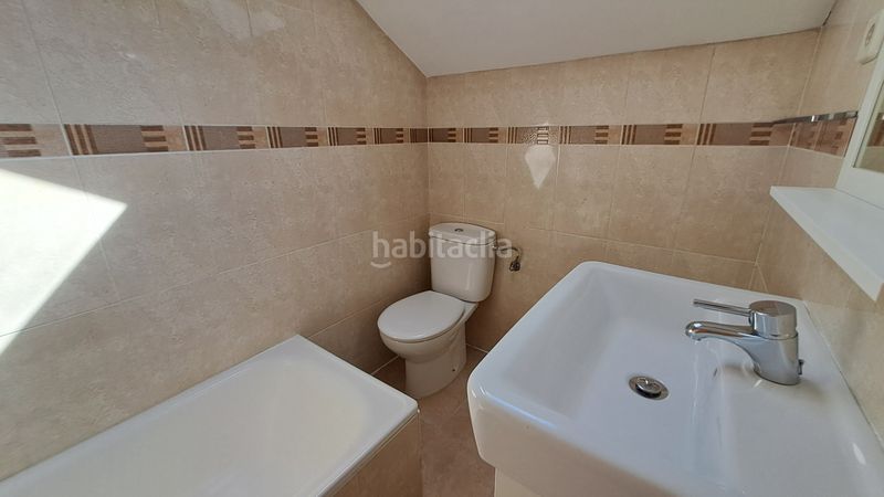 Foto d40ea70f-130e-4014-b758-9d91e9ff99f7. Rent duplex with heating parking in Centro-Manguilla Escorial (El)