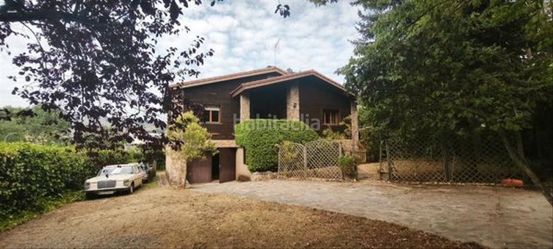 Foto 65c7436f-1122-49a5-a0a4-d1dd5a5407b4. Chalet mit kamin heizung pool in Estación del Espinar Espinar (El)