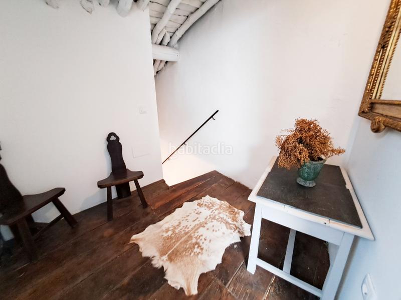 Foto 4d34d41d-23ef-4935-bd2e-7ab47d42b4cb. Casa adosada casa de pueblo en hoyo de pinares. reformada completamente. en Hoyo de Pinares (El)