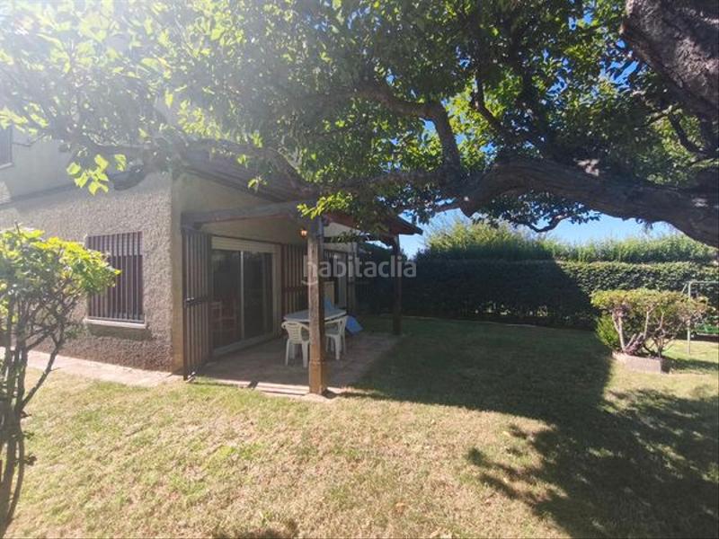 Foto f07cd4ad-bcf2-4e39-9983-b40faa630aee. Casa a schiera con riscaldamento piscina in Robledo de Chavela