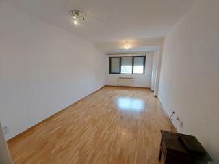 Alquiler Piso  Calle de joaquín garcía morato. **piso en alquiler en guadarrama