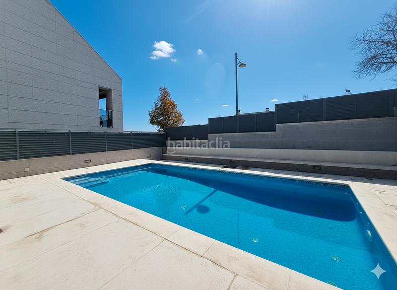 Foto 207af0b9-7f16-4e82-aa26-9cd25859552a. Planta baixa amb calefacció aparcament piscina a San Lorenzo de El Escorial
