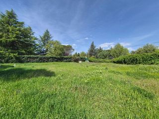 Terreny residencial  Calle tres. Parcela urbana llana de 2.322 m² en los arroyos – el escorial