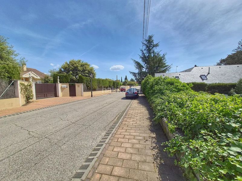 Foto a7d1d676-4307-4000-810f-d8199c26d1f2. Terreny residencial a Navalquejigo-Los Arroyos Escorial (El)