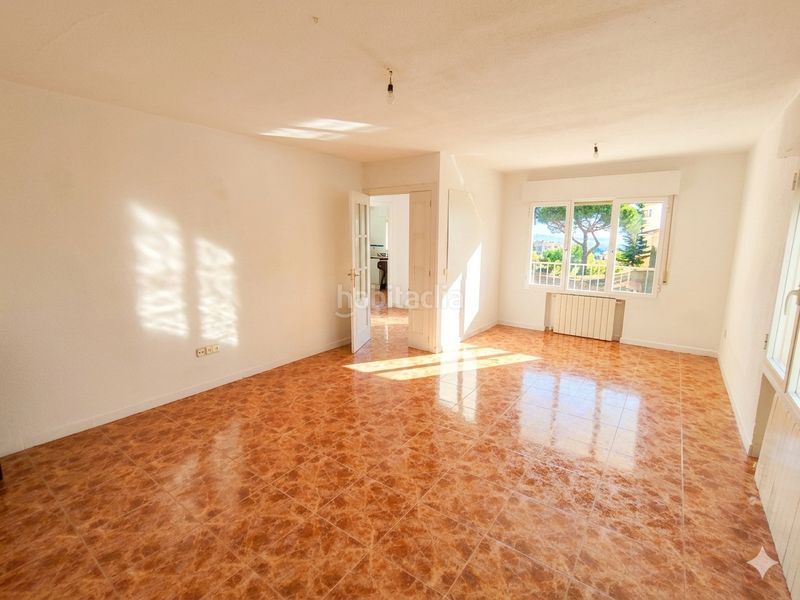 Foto ab58a255-3548-4b6a-ac4d-93d0a9940fa8. Chalet en Zarzalejo