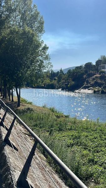 Foto d5a6503b-e3af-4a87-a85d-8cb30c66a3be. Casa amb xemeneia calefacció a Barco de Ávila (El)