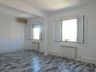 Miete Etagenwohnung  Calle de jaime el conquistador. Piso de 3 dormitorios junto a embajadores - arganzuela