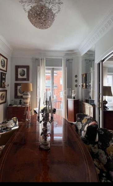 Foto 18c57594-b32f-45c3-b182-ea2220e70604. Appartamento con camino in Almagro Madrid