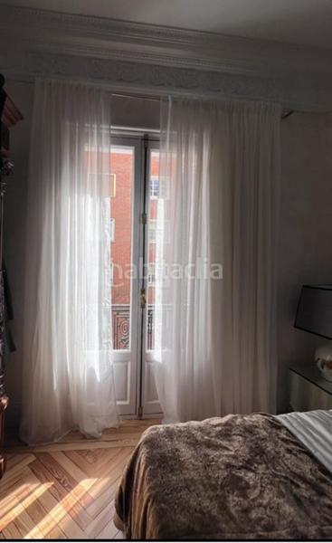 Foto 3ca40e9d-4b51-4d38-bee9-da32f02374fb. Appartamento con camino in Almagro Madrid