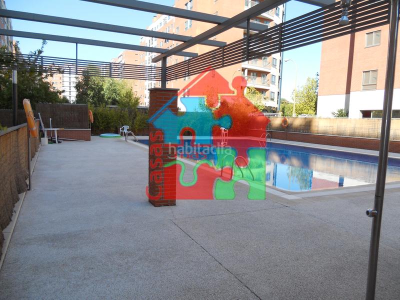 Foto b8e3d319-b1bd-4d4e-ba6a-751432bd3561. Miete etagenwohnung mit heizung parking pool in Legazpi Madrid