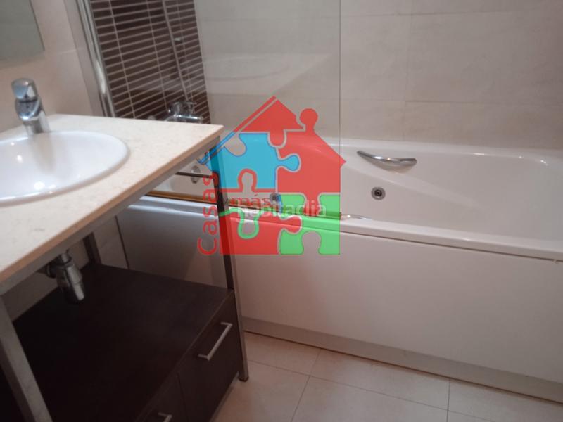 Foto bfaf79c0-b97f-4eed-8b59-f9ed11e5745a. Lloguer pis amb calefacció aparcament piscina a Legazpi Madrid