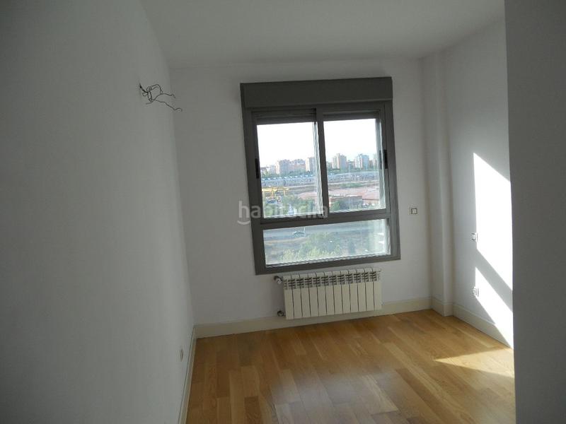 Foto 3189fdbc-6391-4166-9add-a38bc1caf1c9. Lloguer pis amb calefacció aparcament piscina a Legazpi Madrid