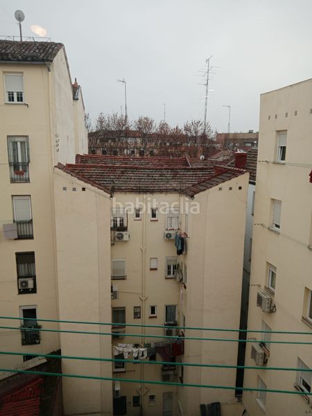 Foto 300b104d-01a9-4b57-a0dd-c565052193ef. Piso en Palos de Moguer Madrid