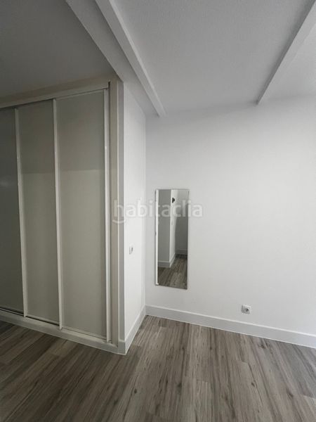 Foto 0052718e-28d0-437c-8b61-fa9996d8d72d. Alquiler apartamento en calle de villanueva 30 en Madrid