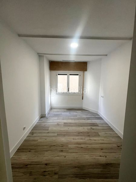Foto 09fcc129-a04a-435b-917d-a93da2264f4d. Alquiler apartamento en calle de villanueva 30 en Madrid